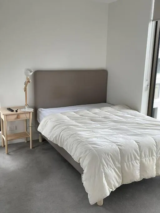 Lovely Cbd Two Bedroom Apartment Free Parking Canberra 0*,