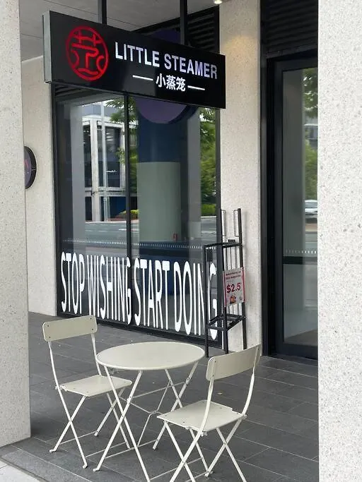 Lovely Cbd Two Bedroom Apartment Free Parking Canberra Australië